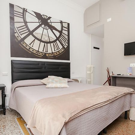 Re Di Luna B&B Roma Dış mekan fotoğraf