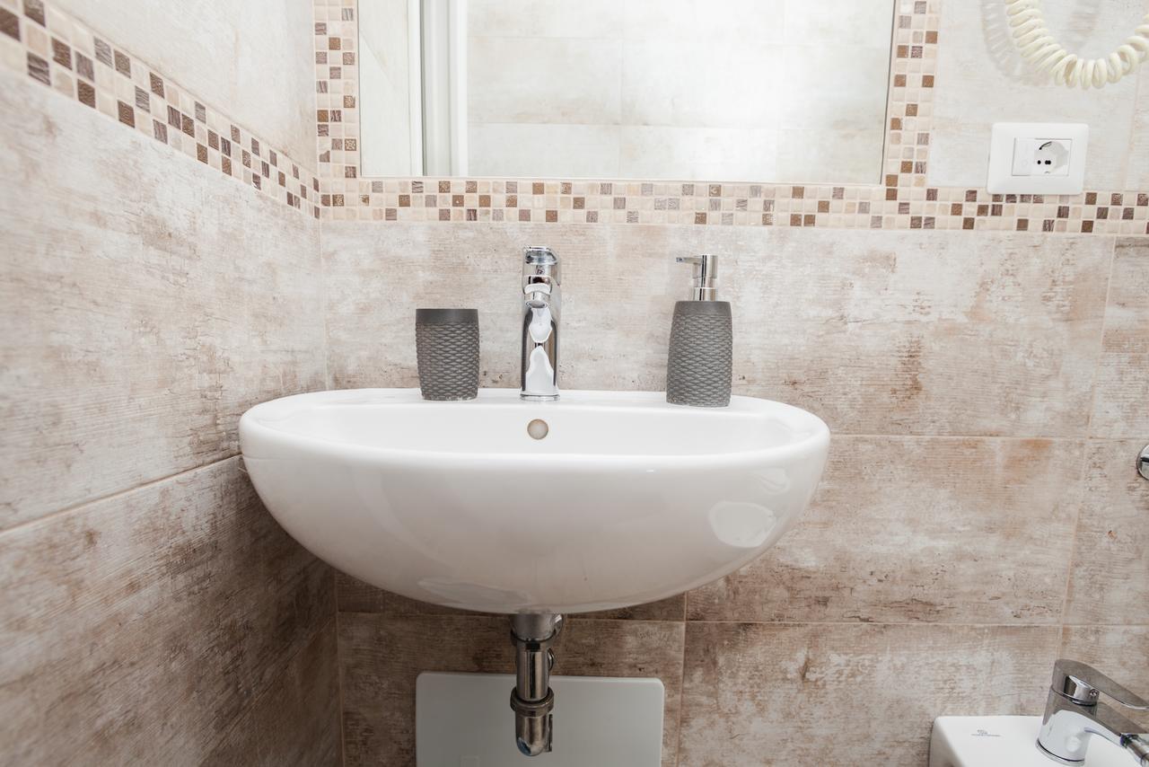 Re Di Luna B&B Roma Dış mekan fotoğraf
